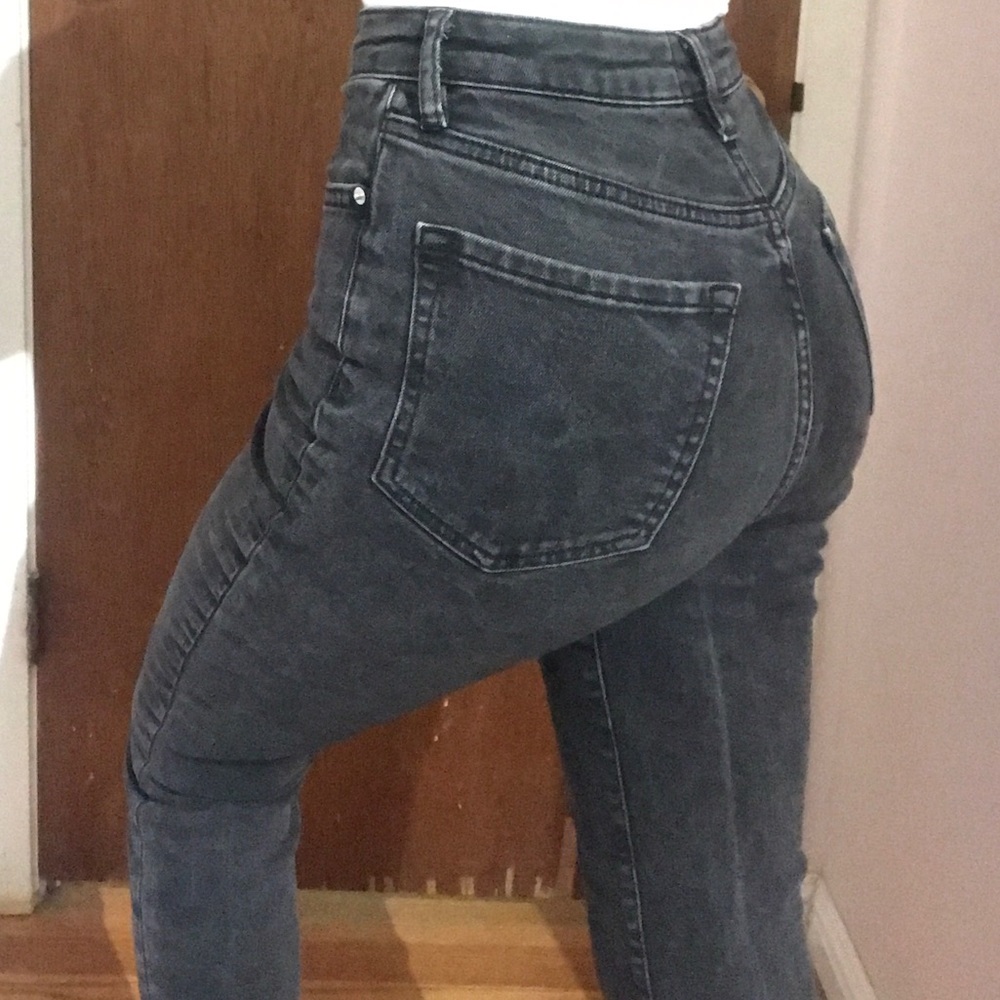 BDG Urban Outfitters Girlfriend High Rise Jeans